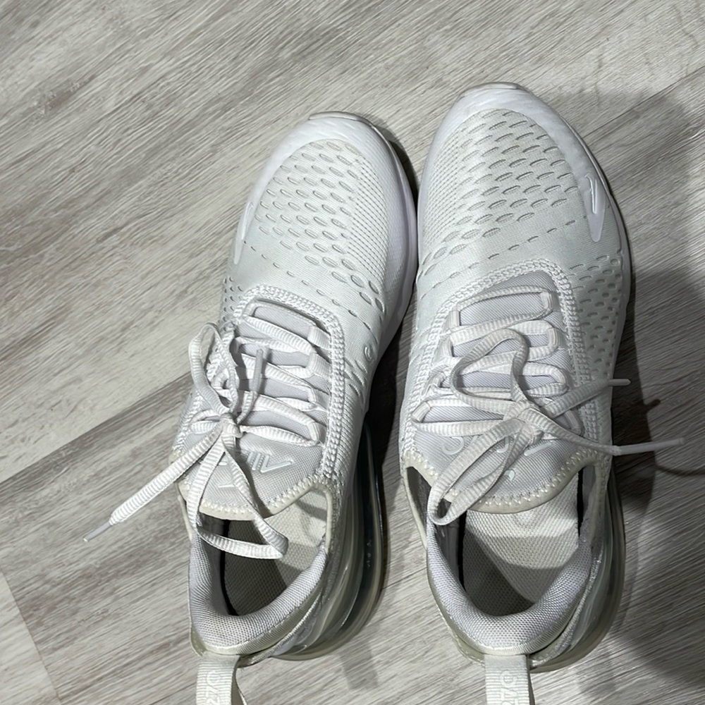 Nike AirMax 270 - White